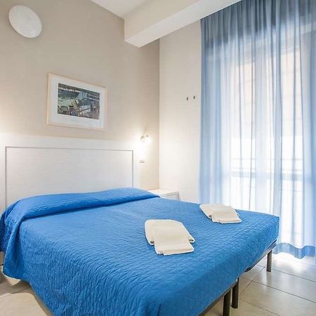 Hotel Nancy Riccione Kamer foto