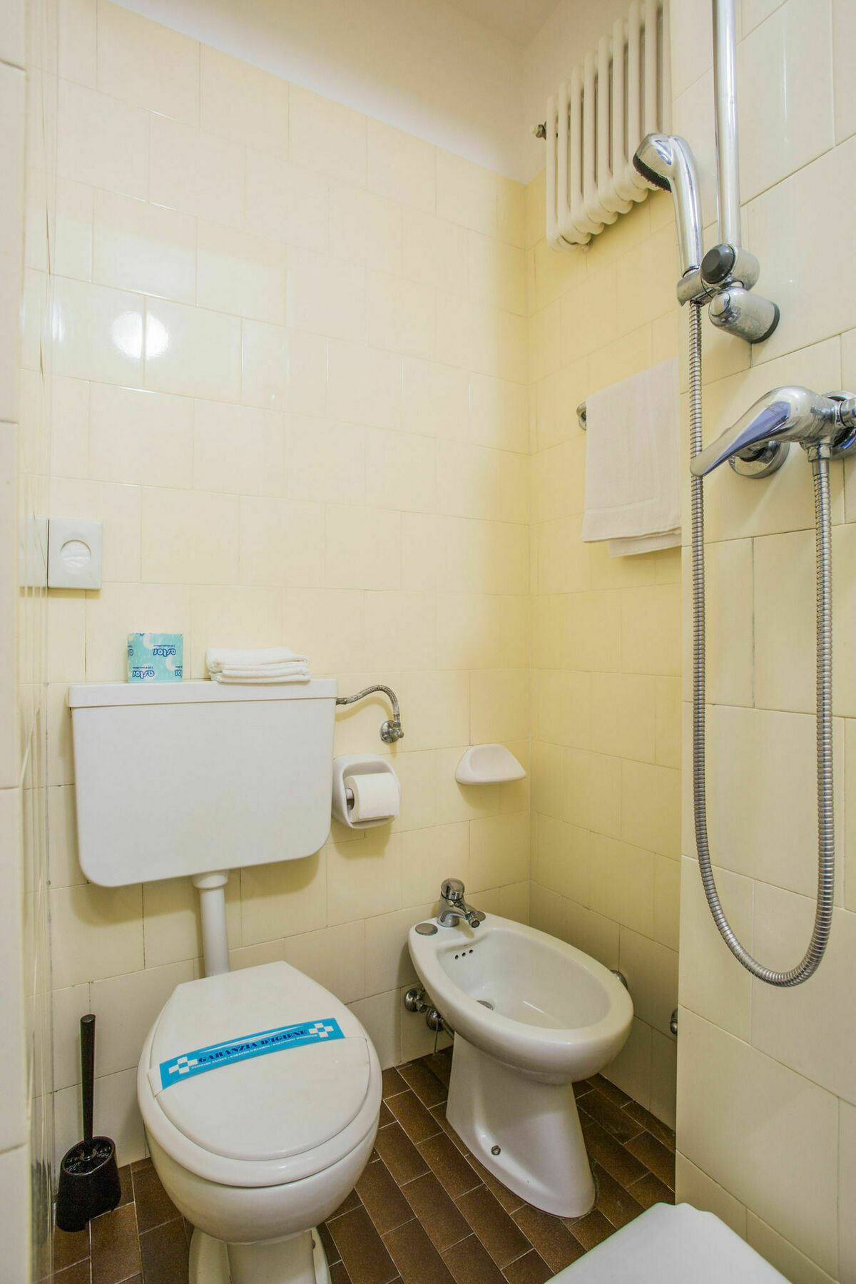 Hotel Nancy Riccione Buitenkant foto
